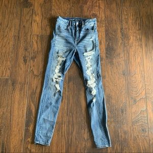 American eagle destroyed high rise curvy jegging